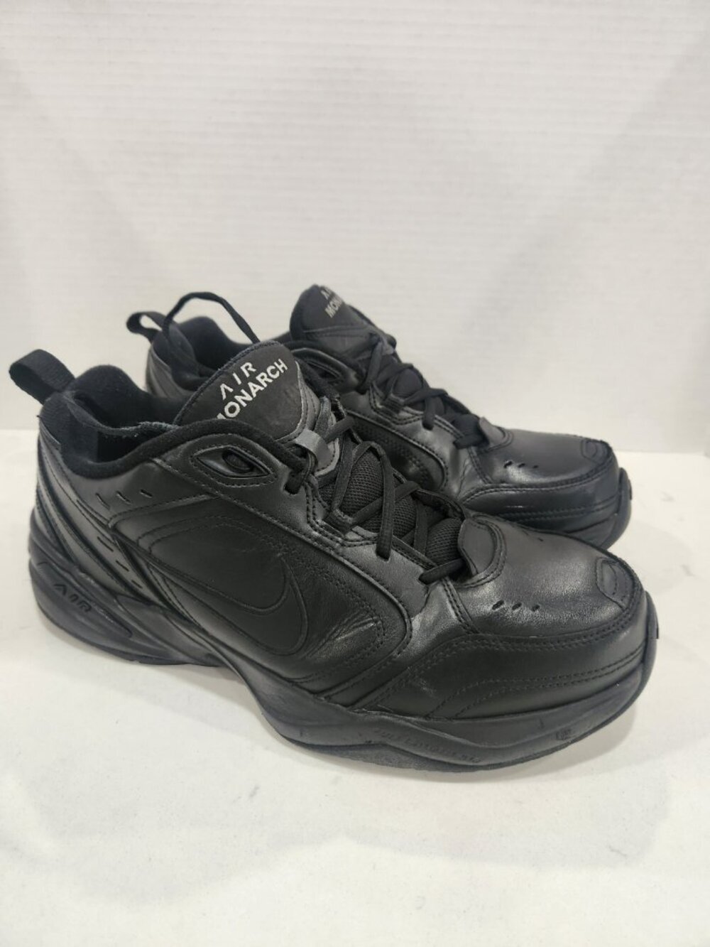 Nike Air Monarch IV 4E Mens 12 Black Leather Wide Training Shoes 416355-001